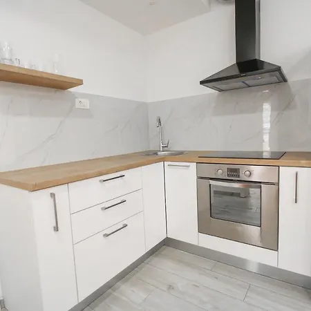 Apartman Marina *