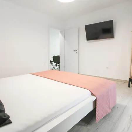 Apartman Marina マカルスカ
